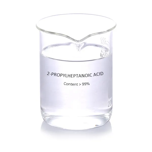 Amostra de 2-Propylheptanoic Acid num copo de vidro transparente